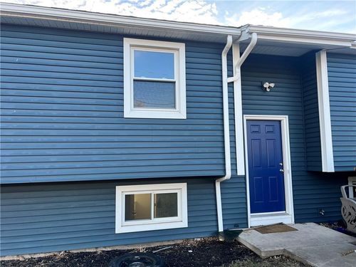 1086 Flynn Rd, Greece, NY, 14612-2904 | Card Image