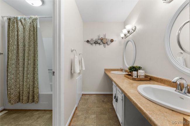 11605 E Briar Patch Dr, Condo with 2 bedrooms, 2 bathrooms and null parking in Midlothian VA | Image 18