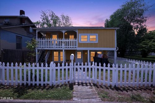 425 Beasley Street, Elizabethton, TN, 37643 | Card Image