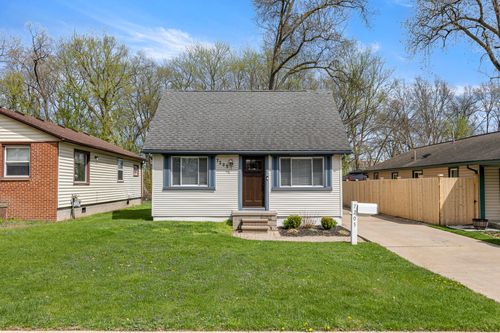 7205 Cherokee St, Taylor, MI, 48180-1566 | Card Image