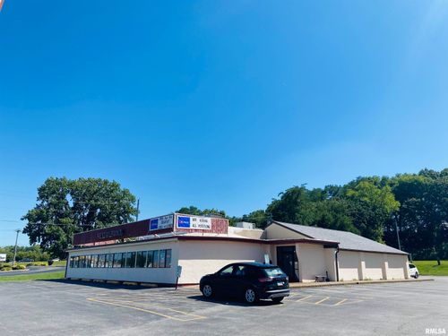 118 10th Ave W, Milan, IL, 61264-2306 | Card Image