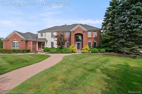 11460 Maple Valley Dr, Plymouth, MI, 48170-6390 | Card Image