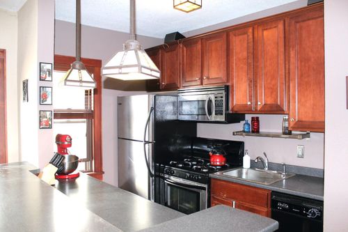 303-1812 Clinton Avenue, Minneapolis, MN, 55404 | Card Image