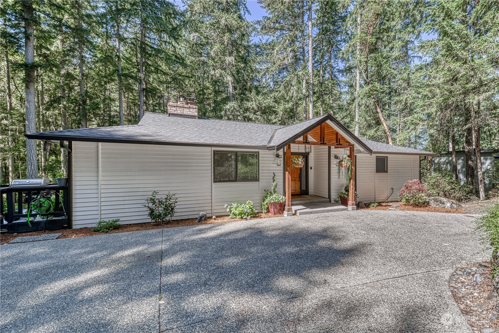 Clorindi Cir, Gig Harbor, WA 98335