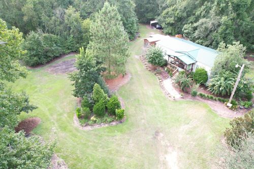 1751 Wolfe Creek Rd, Walterboro, SC, 29488-8091 | Card Image