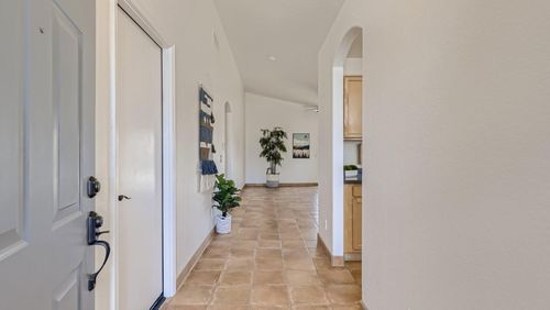 5770 W Seldon Ln, Glendale, AZ, 85302-4650 | Card Image