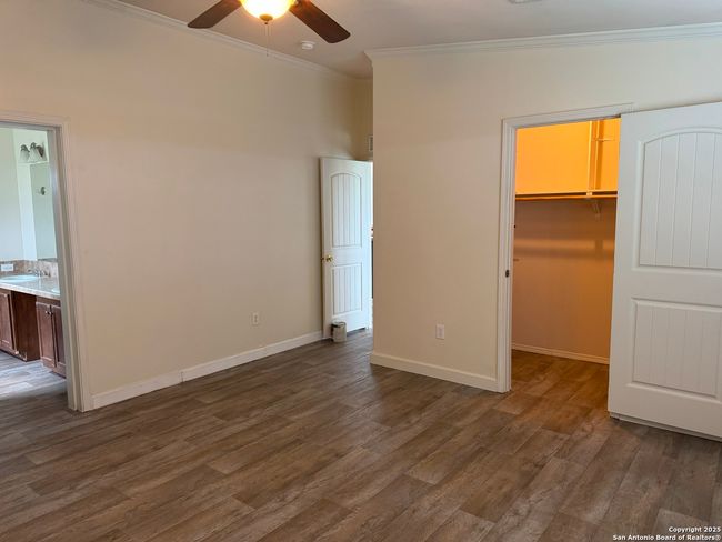 8600 S Loop 1604 E, House other with 4 bedrooms, 3 bathrooms and null parking in Elmendorf TX | Image 12