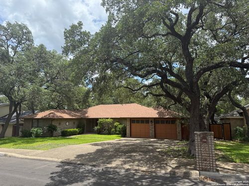 8430 Lavenham, San Antonio, TX, 78254-2477 | Card Image