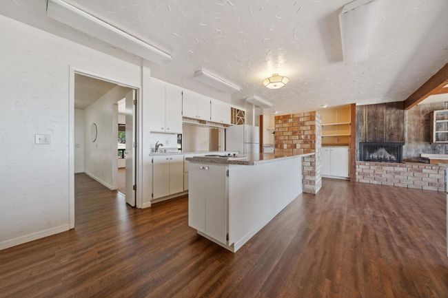 Kitchen | Image 20