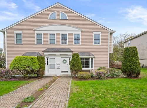 292-292 Lagrange St, Chestnut Hill, MA, 02467-3046 | Card Image