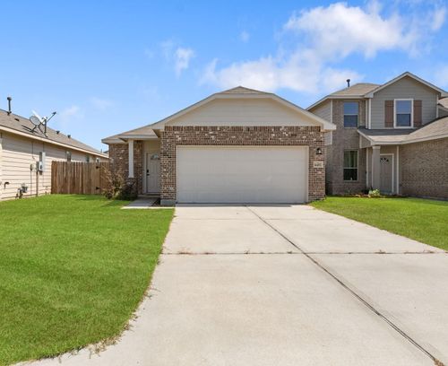 14457 Sugar Pines Dr, Conroe, TX, 77302-2025 | Card Image