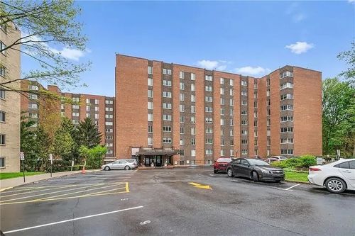 706-5 Bayard Rd, Pittsburgh, PA, 15213-1906 | Card Image