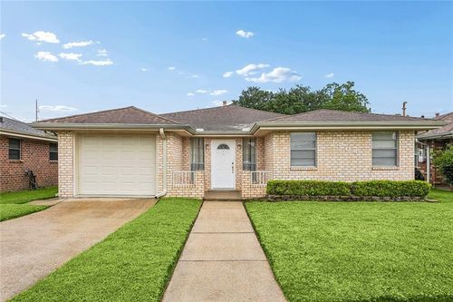 1904 Richland Avenue, Metairie, LA, 70001 | Card Image