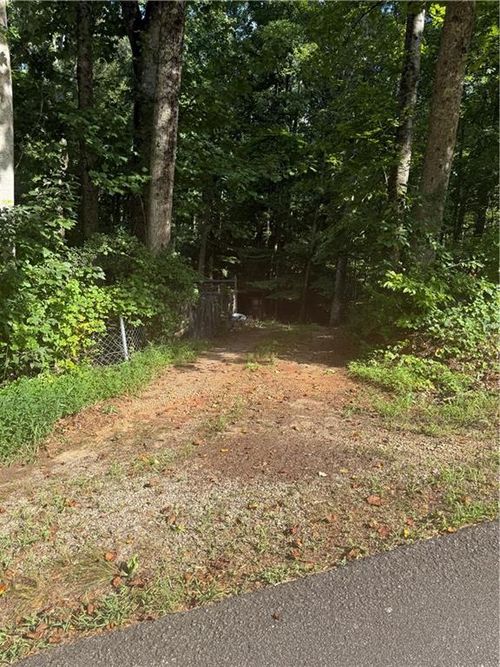 5626 Sallee Ave, Oakwood, GA, 30566-3033 | Card Image