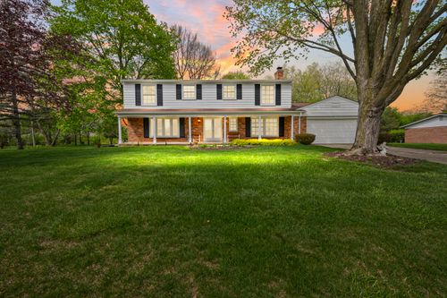19168 Chelton Dr, Beverly Hills, MI, 48025-5212 | Card Image