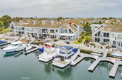 16143 Saint Croix Cir, Huntington Beach, CA, 92649-2049 | Card Image