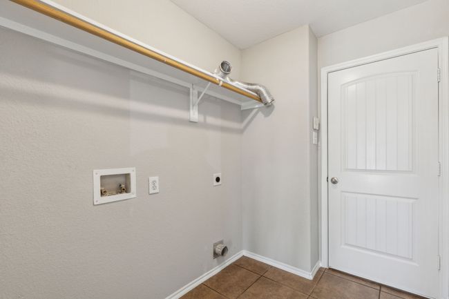 4006 Autumnwood Ln, House other with 3 bedrooms, 2 bathrooms and null parking in Heartland TX | Image 28