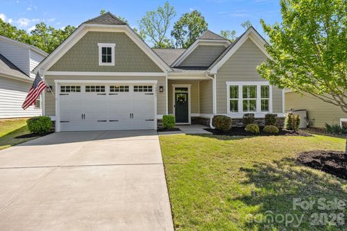 10277 October Glory Way, Charlotte, NC, 28215 | Card Image