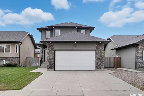 402 Laycock Cres, Saskatoon, SK, S7T0K2 | Card Image