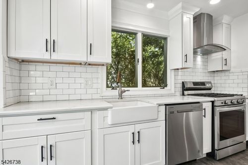 296 Glen Ave, Millburn, NJ, 07041 | Card Image