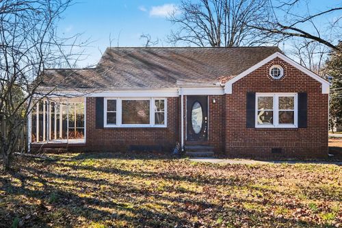 300 Layne St, Tullahoma, TN, 37388-2438 | Card Image