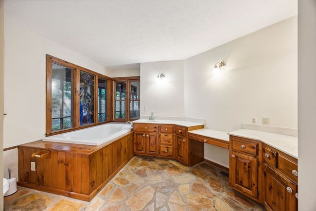 101 Menagerie Rdg, Home with 3 bedrooms, 4 bathrooms and 1 parking in Epworth GA | Image 16
