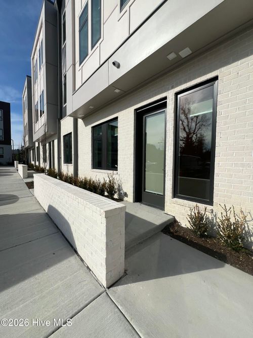 112-1108 Castle St, Wilmington, NC, 28401-5335 | Card Image