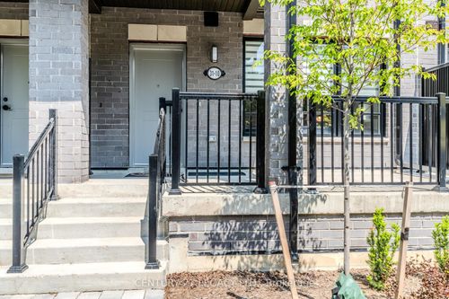 10-31 Baynes Way, Bradford, ON, L3Z4M5 | Card Image