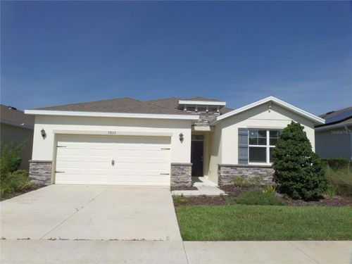 7832 Penrose Pl, WILDWOOD, FL, 34785-7762 | Card Image