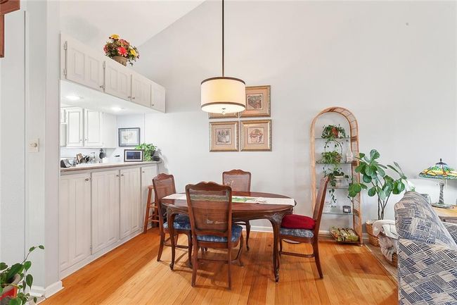 Dining Area | Image 8