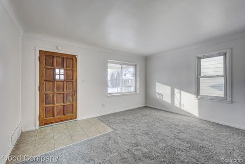 967 E Shevlin Ave, Hazel Park, MI, 48030-1232 | Card Image