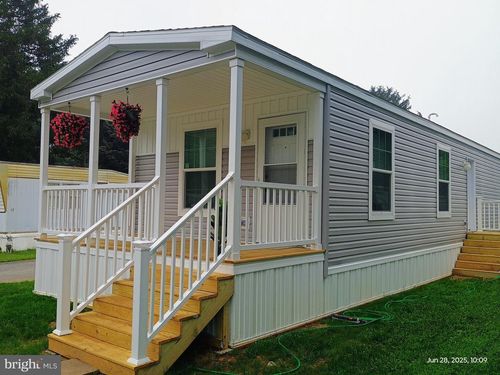 19 Jubilee Park, Peach Bottom, PA, 17563-9760 | Card Image