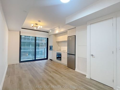 820-1 Jarvis St, Hamilton, ON, L8R0A8 | Card Image