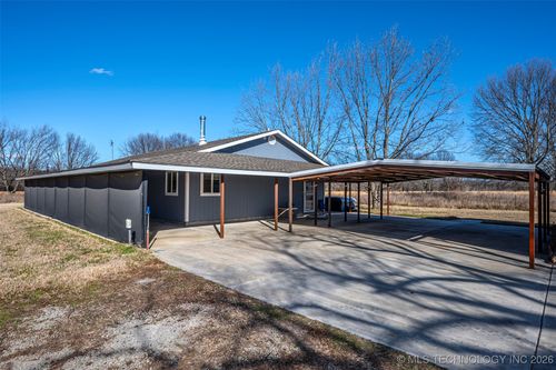 424398 Texanna Rd, Checotah, OK, 74426-1104 | Card Image