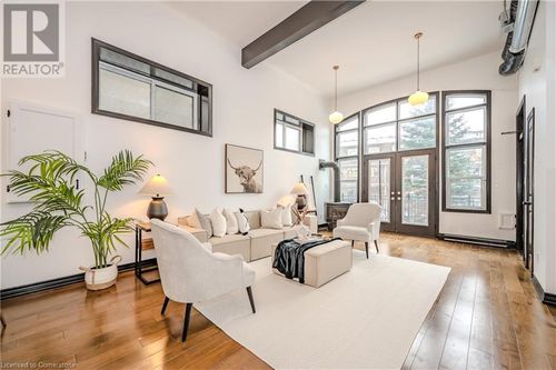 76 Cardigan St, Guelph, ON, N1H0A4 | Card Image