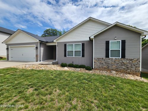 7928 Poplar Grove Ln, Powell, TN, 37849-2575 | Card Image