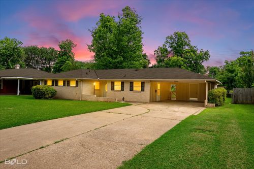 2406 Waverly Dr, Bossier City, LA, 71111-2417 | Card Image