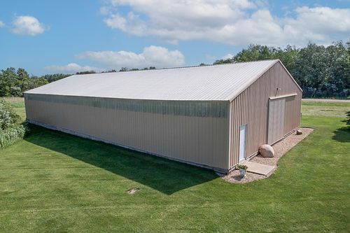 8105 165th Ave Ne, Oak Park, MN, 56357-3404 | Card Image