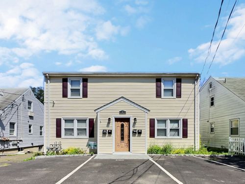 102 Euclid Ave, Stamford, CT, 06902-6233 | Card Image