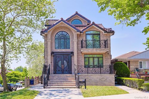 21-20 Francis Lewis Blvd, Whitestone, NY, 11357 | Card Image