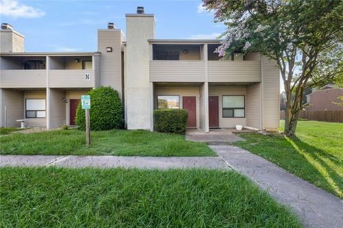n3-1902 Dartmouth Street, College Station, TX, 77840 | Card Image