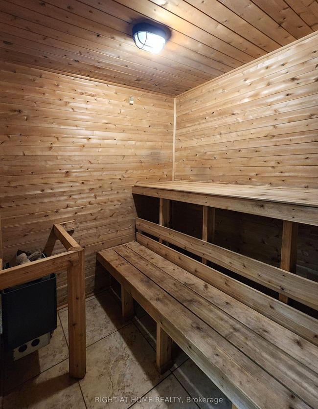 2384 Champlain Rd, House other with 3 bedrooms, 2 bathrooms and 6 parking in Tiny ON | Image 12