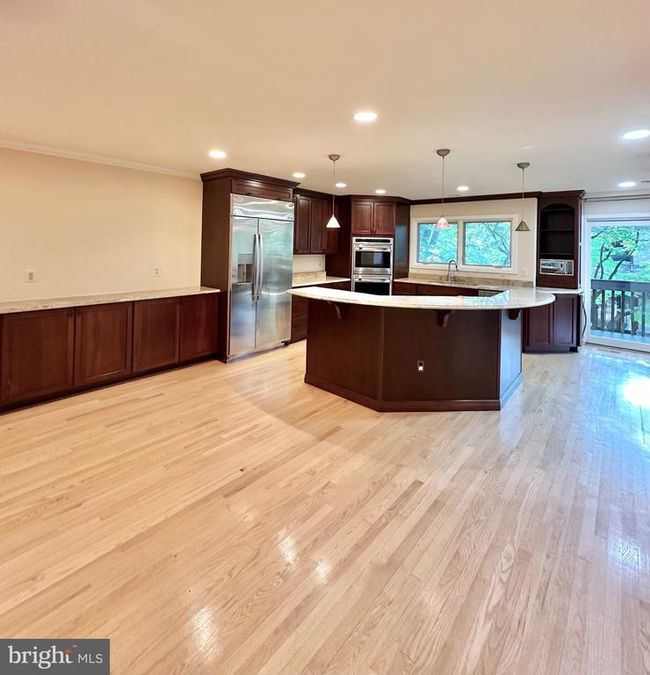 2021 Lakebreeze Way, Townhouse with 3 bedrooms, 4 bathrooms and null parking in RESTON VA | Image 10