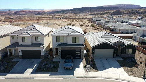 543 S Stewart Creek Cv, Washington, UT, 84780-3555 | Card Image