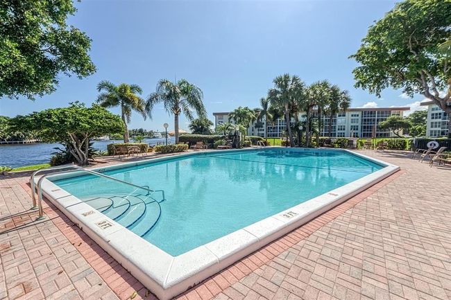 APT-405 - 3050 Ne 48 Th Ct, Condo with 2 bedrooms, 2 bathrooms and null parking in Lighthouse Point FL | Image 4