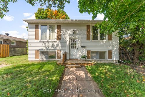 146 Barnet Blvd, Renfrew, ON, K7V4C7 | Card Image