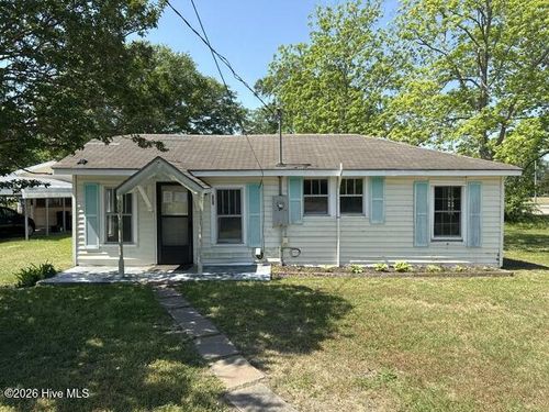 905 N C St, Bridgeton, NC, 28519-1057 | Card Image