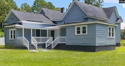 697 Russell St, Batesburg, SC, 29006-1828 | Card Image