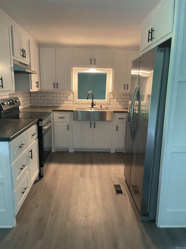 1353 N 2 Nd St, House other with 2 bedrooms, 2 bathrooms and null parking in Ozark AR | Image 15