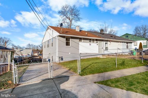 7721 Penbrook Pl, LANDOVER, MD, 20785-3424 | Card Image